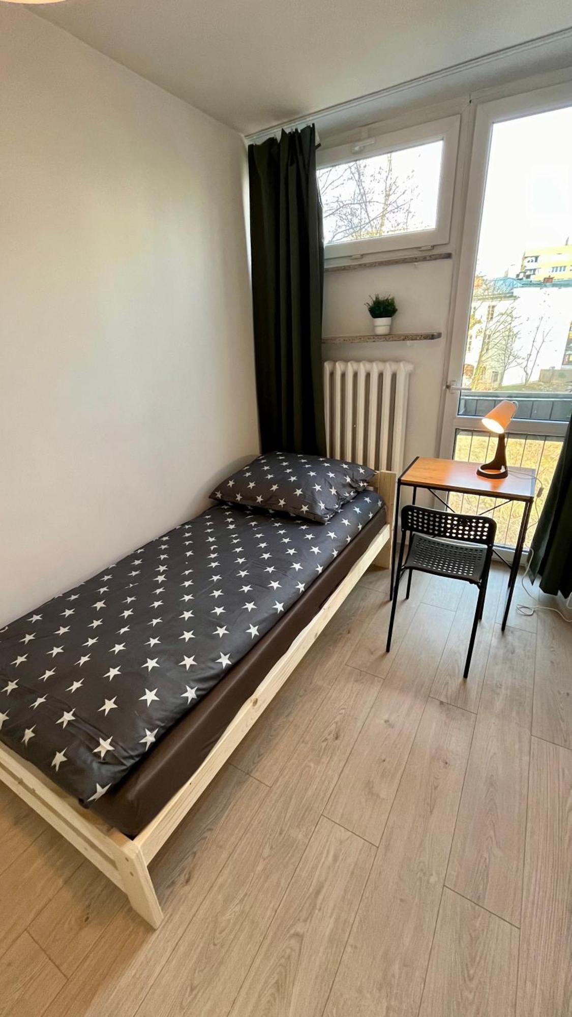 Rooms In Warsaw - G5 Bagian luar foto