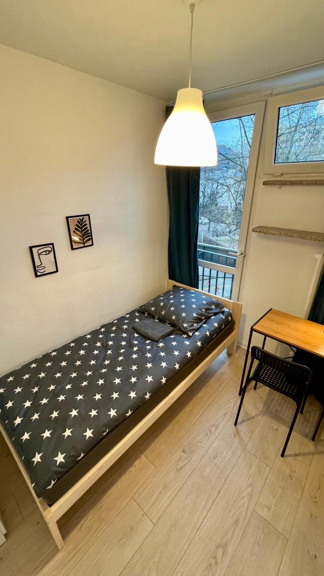 Rooms In Warsaw - G5 Bagian luar foto