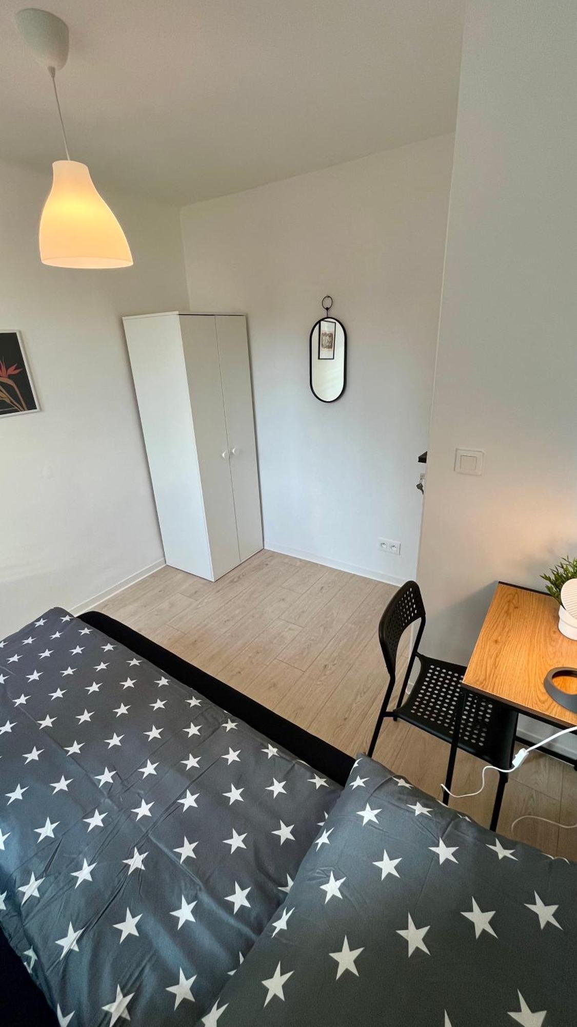 Rooms In Warsaw - G5 Bagian luar foto